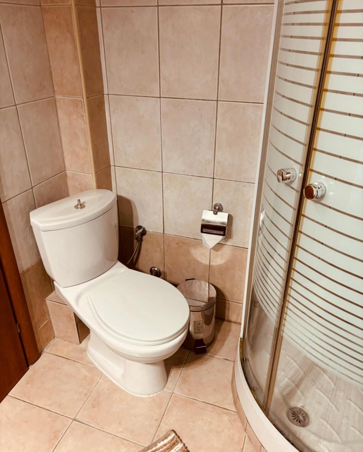 Dream House Karagounis Ofrinion
